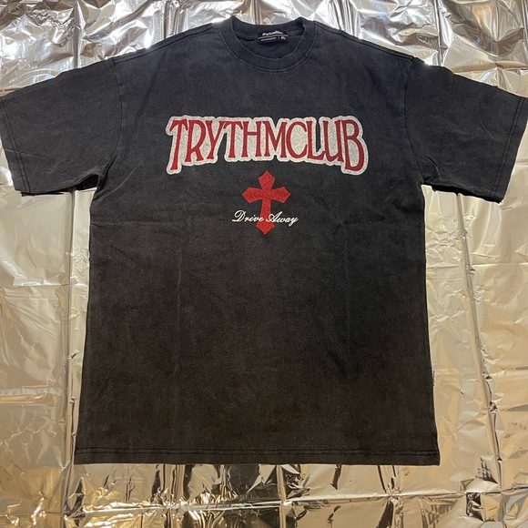 TRYTHMCLUB - Picture 1 of 3